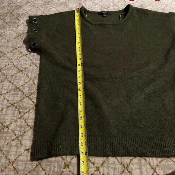 Romeo & Juliet couture Tie Lace Up Sleeves Dark Green Women’s Size Small S - Picture 6 of 6